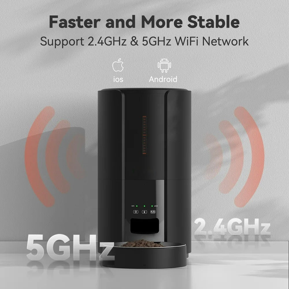 Wi-Fi App Control on Black Smart Feeder